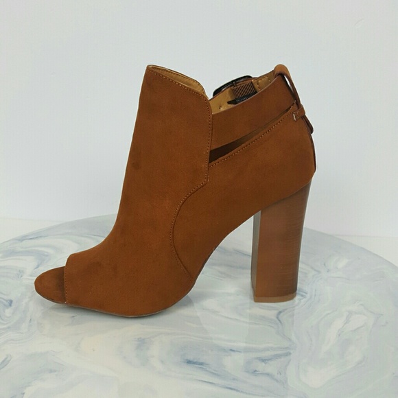 Strapped Chestnut Peep Toe Booties. - Picture 3 of 6
